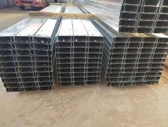 <b>是指在冷轧或热轧钢板表面通过热浸或电镀方式</b>