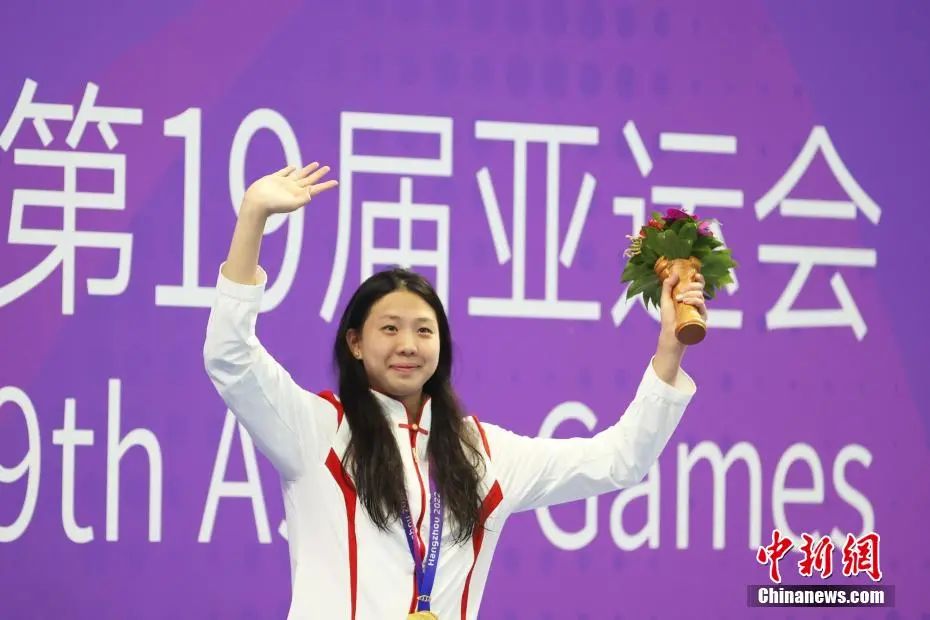 多哈世锦赛唐钱婷夺得女子100米蛙泳冠军，中国