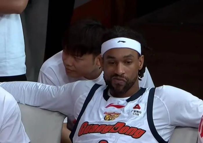 广东男篮豪华阵容陷附加赛困局