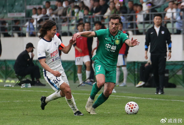 北京国安少打多逆转大连英博海发 3比0取主场首